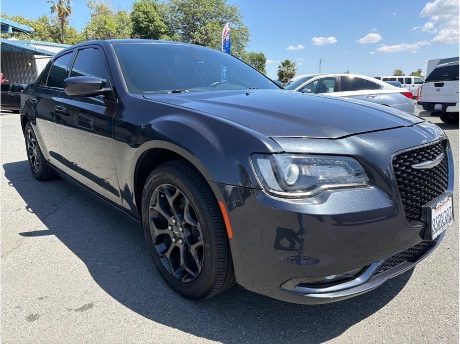 Chrysler 300 S V6 AWD 2019