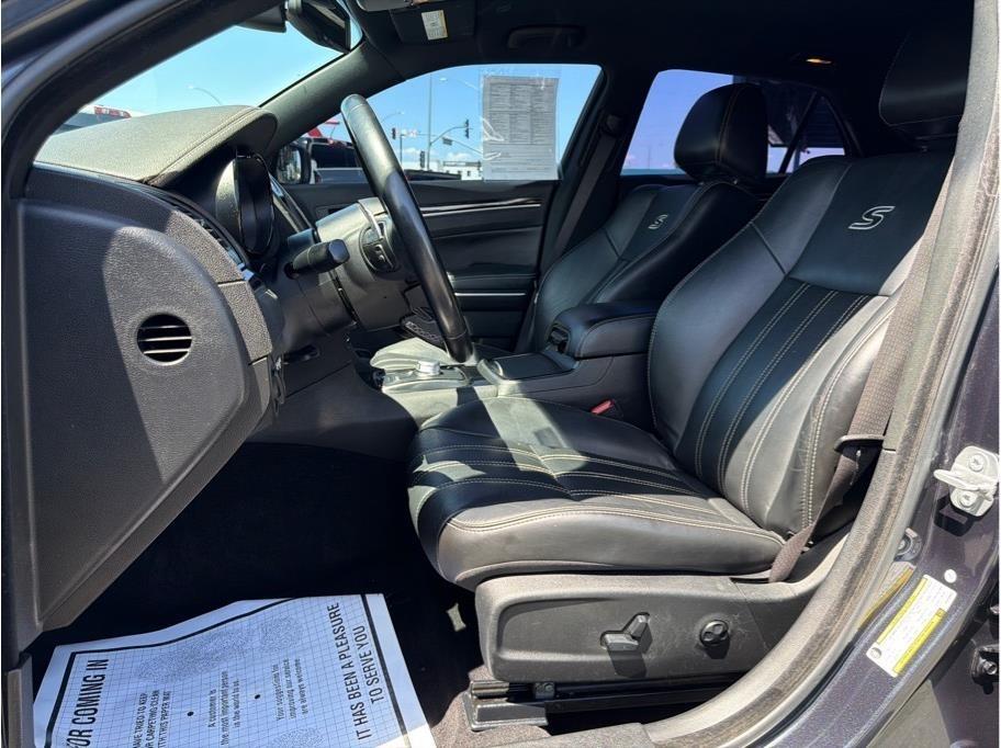Chrysler 300 S V6 AWD 2019