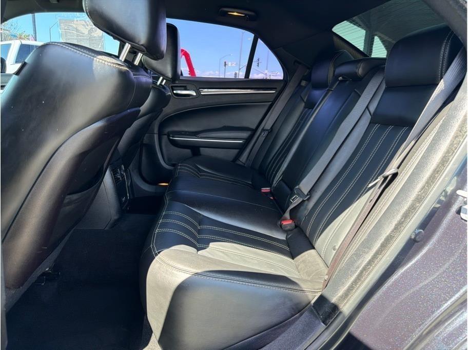 Chrysler 300 S V6 AWD 2019