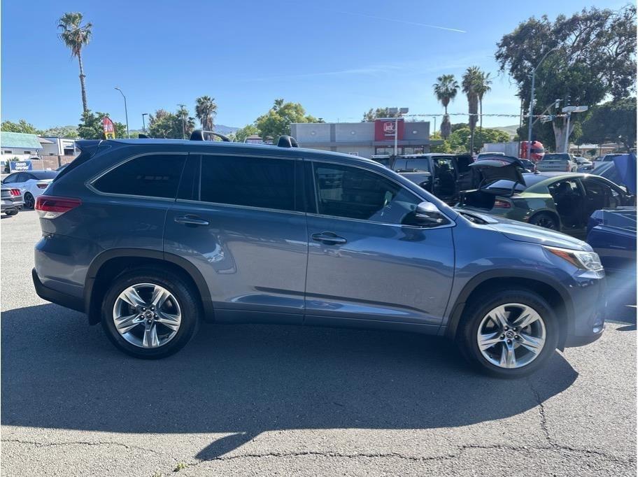 Toyota Highlander Limited AWD V6 2018