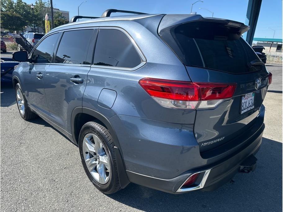 Toyota Highlander Limited AWD V6 2018