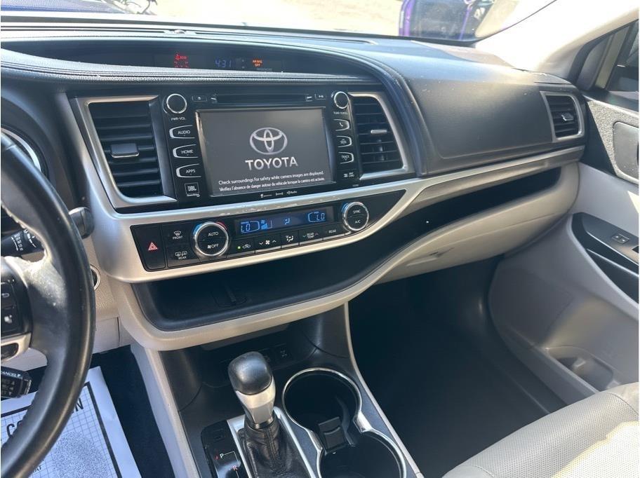 Toyota Highlander Limited AWD V6 2018