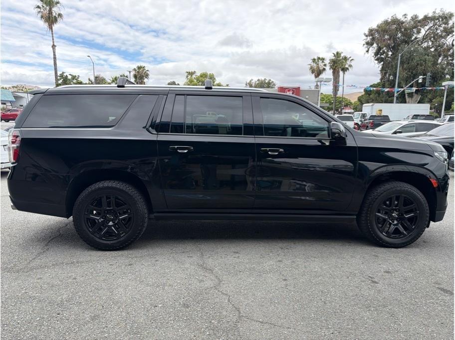 Chevrolet Suburban High Country 4WD 2021