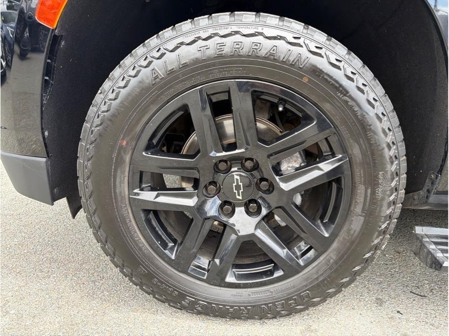 Chevrolet Suburban High Country 4WD 2021