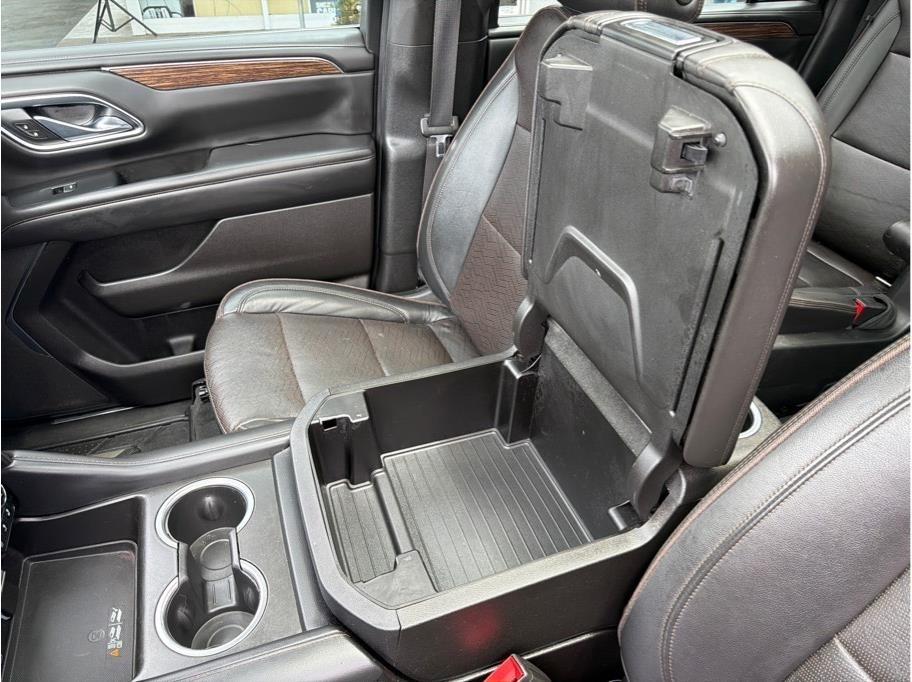 Chevrolet Suburban High Country 4WD 2021
