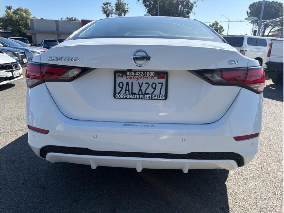 Nissan Sentra SV 2022