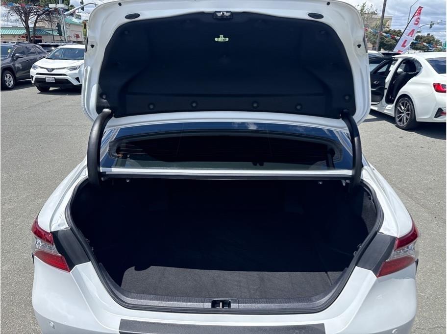Toyota Camry XSE 2021