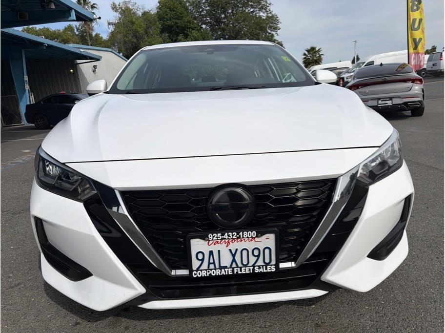 Nissan Sentra SV 2022