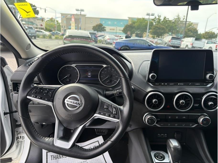 Nissan Sentra SV 2022
