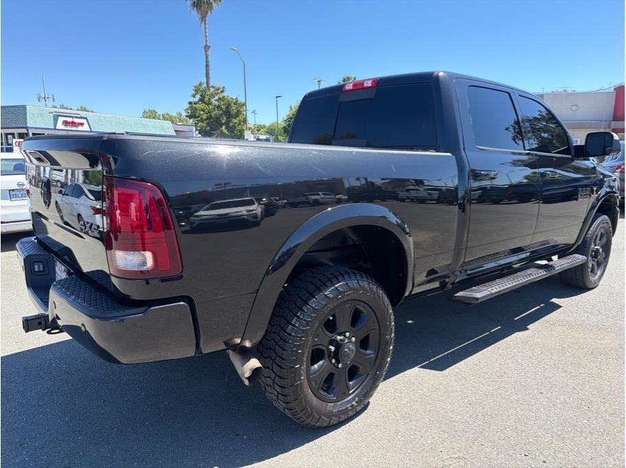 RAM 2500 Laramie Crew Cab SWB 4WD 2017