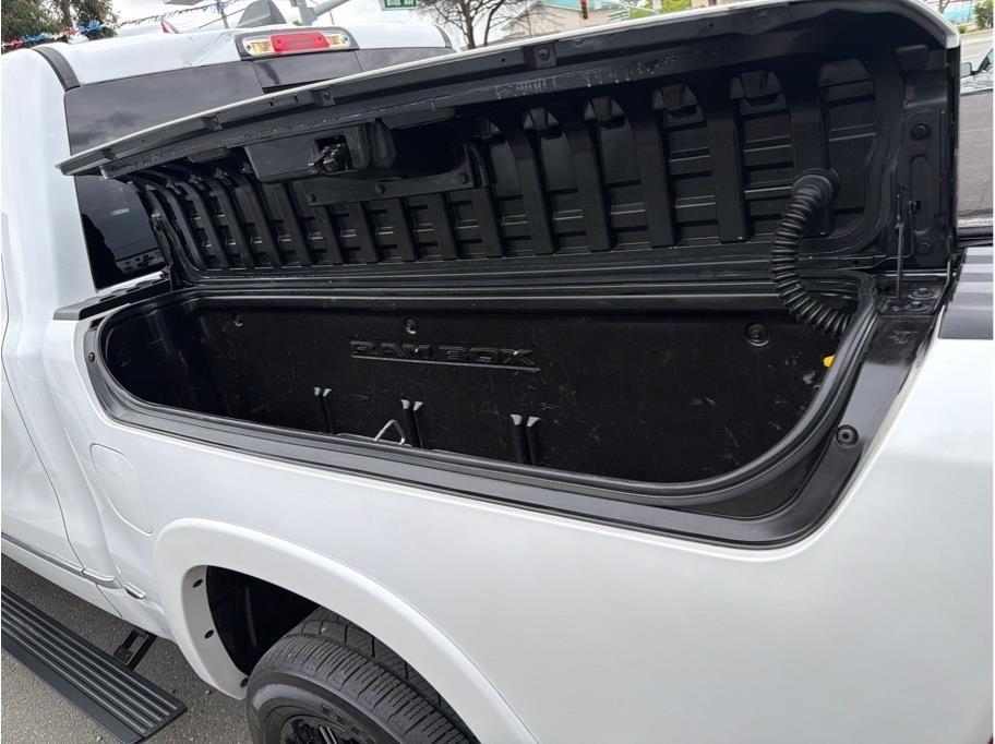RAM 1500 Limited Crew Cab SWB 2WD 2019