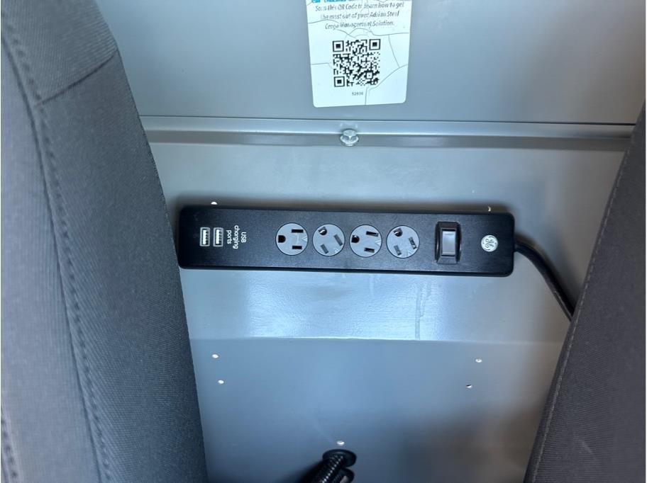 Ford Transit Connect Cargo Van XL LWB w/Rear Liftgate 2020
