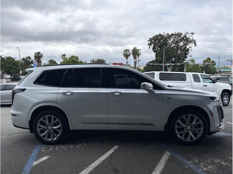 Cadillac XT6  2020