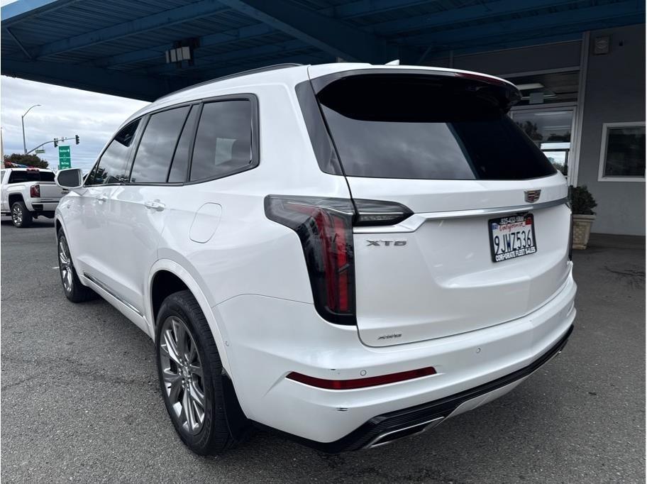 Cadillac XT6  2020