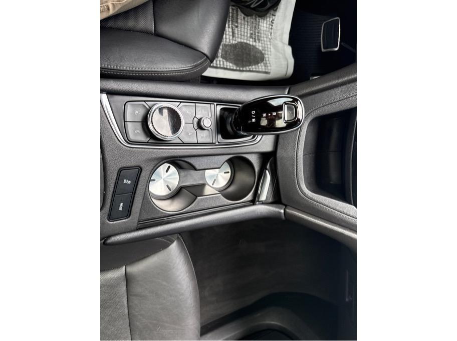 Cadillac XT6  2020