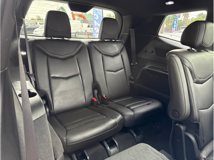 Cadillac XT6  2020