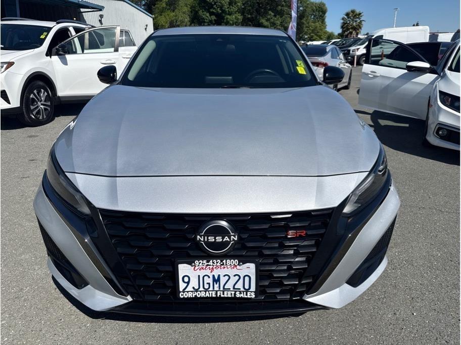 Nissan Altima  2023