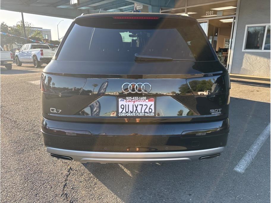 Audi Q7  2018