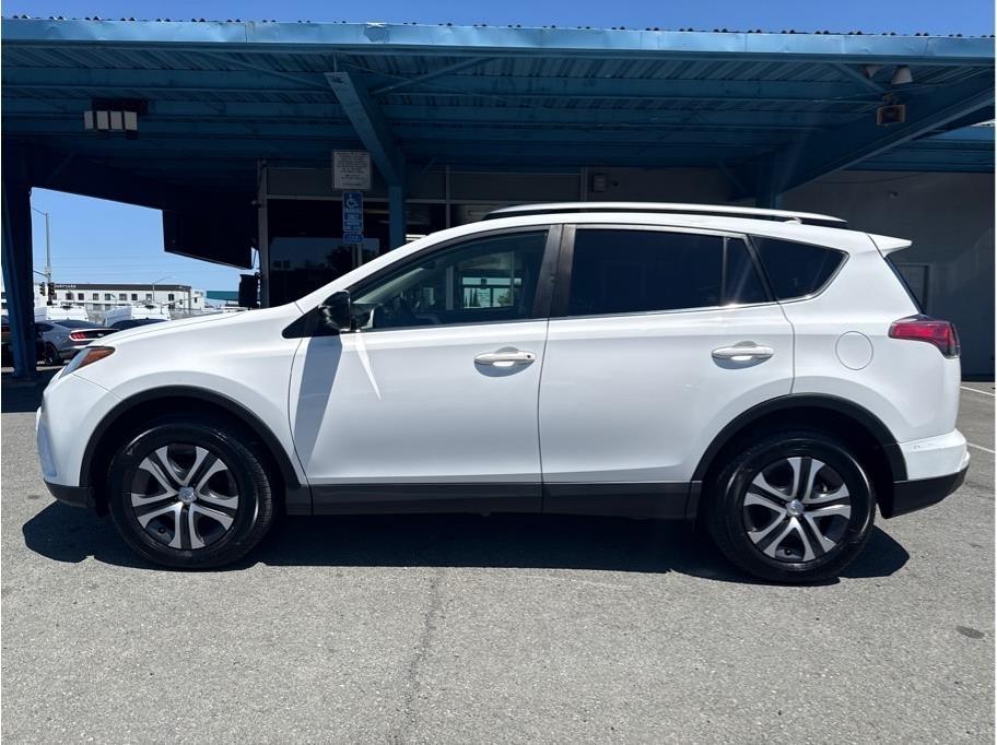 Toyota RAV4  2017