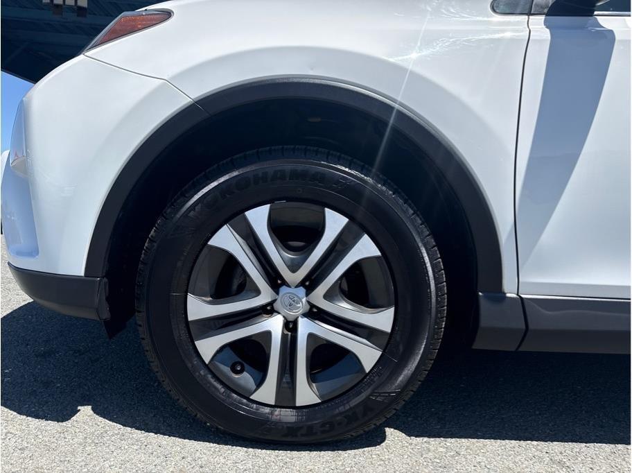 Toyota RAV4  2017
