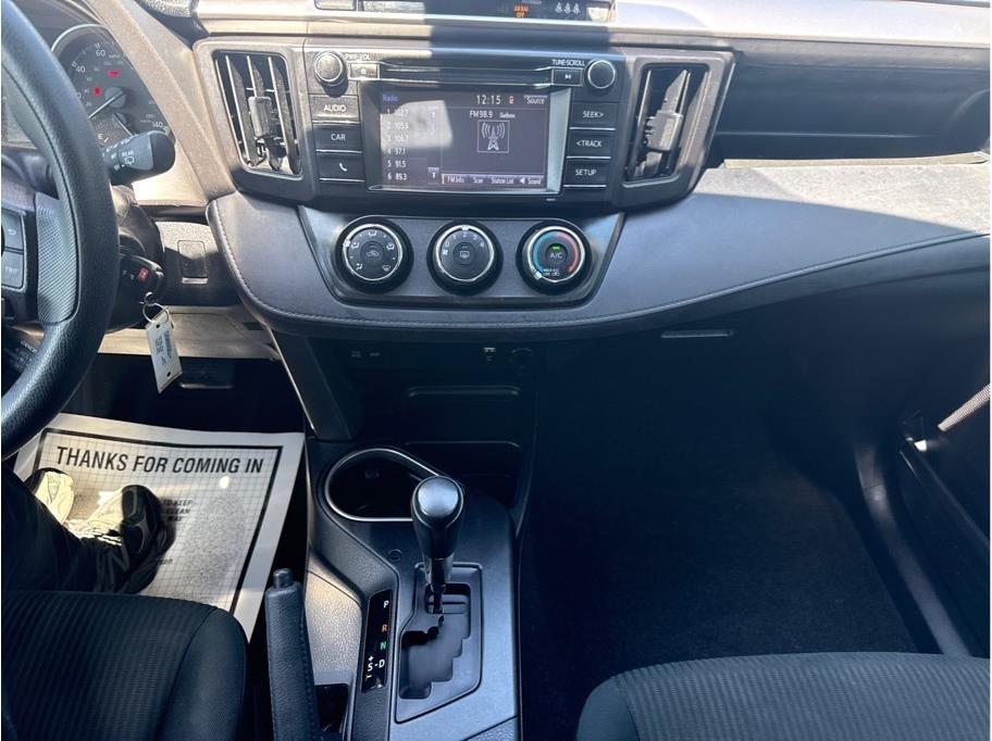 Toyota RAV4  2017