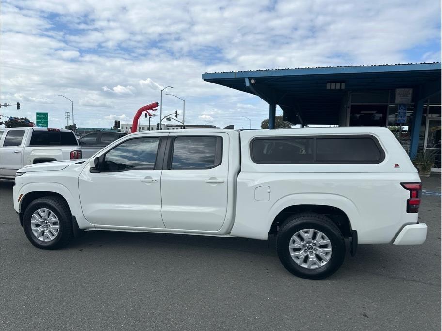 Nissan Frontier SV Crew Cab 2WD 2023
