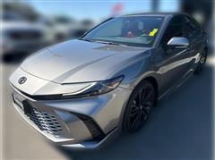 2025 Toyota Camry Hybrid 