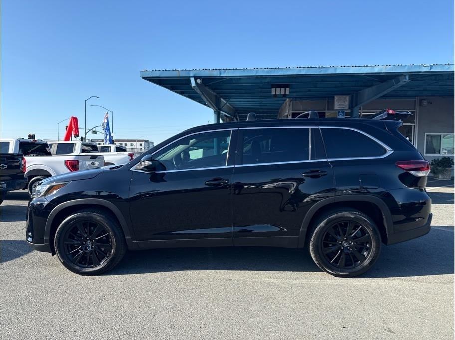 Toyota Highlander SE FWD V6 2019