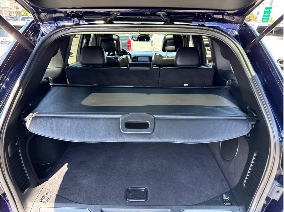 Jeep Grand Cherokee Overland 4WD 2018