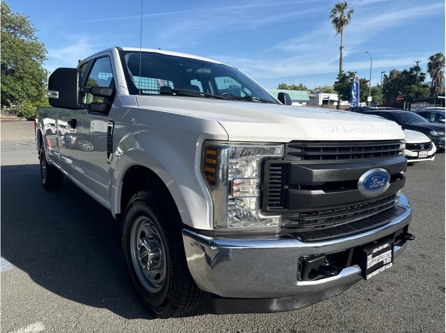 Ford F-250 SD XL SuperCab 2WD 2019