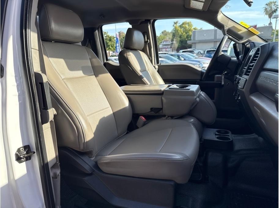 Ford F-250 SD XL SuperCab 2WD 2019