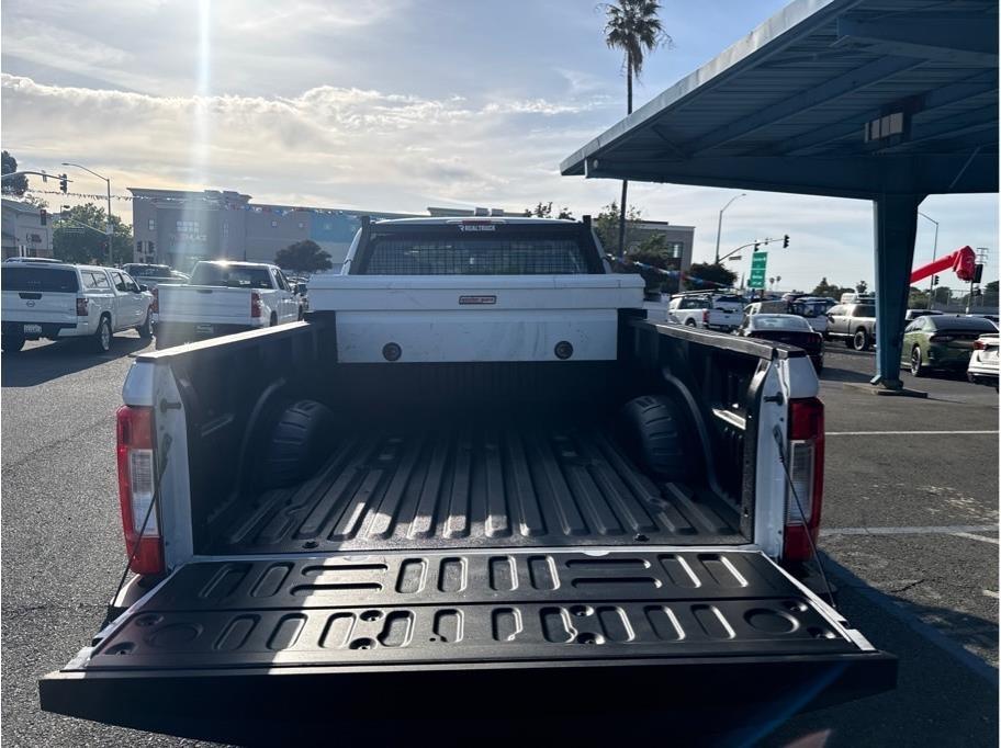 Ford F-250 SD XL SuperCab 2WD 2019
