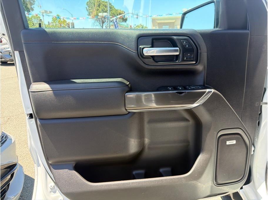 GMC Sierra 1500 AT4 Crew Cab Long Box 4WD 2019
