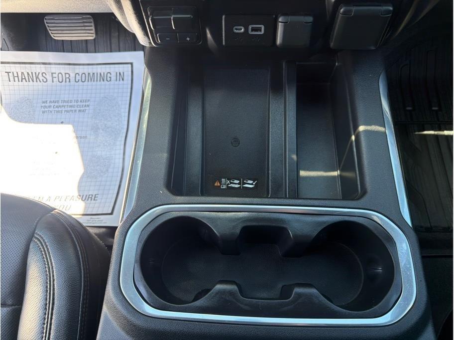 GMC Sierra 1500 AT4 Crew Cab Long Box 4WD 2019