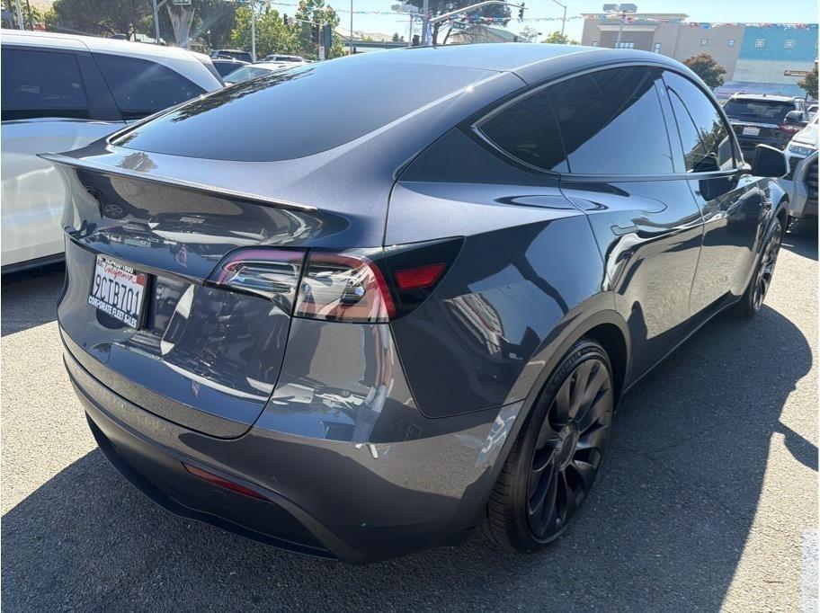 Tesla Model Y Performance 2022