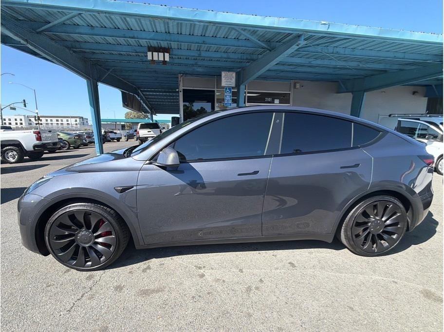 Tesla Model Y Performance 2022