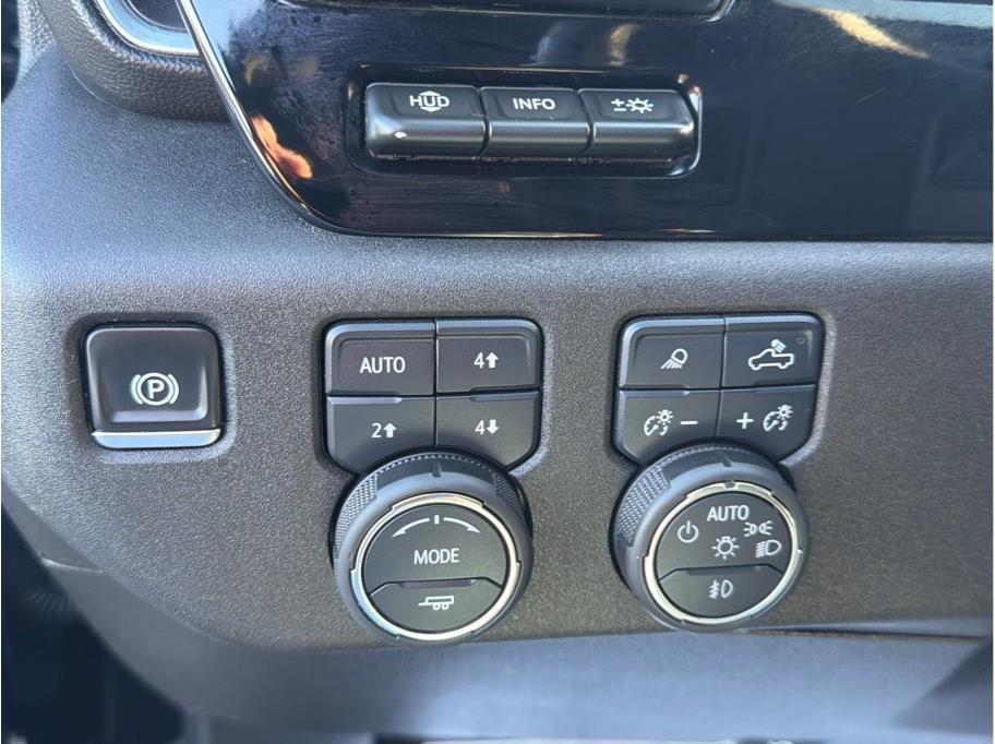 Chevrolet Silverado 3500HD High Country Crew Cab 4WD 2024