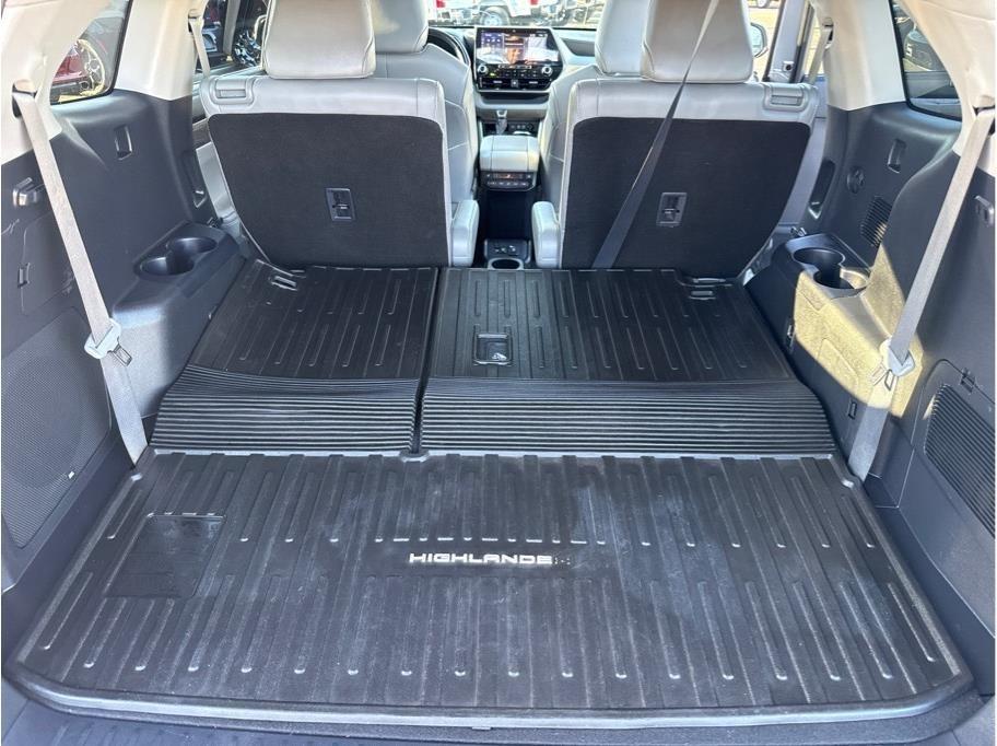 Toyota Highlander Platinum AWD V6 2021