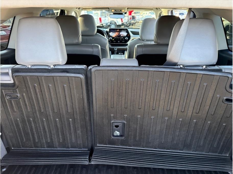 Toyota Highlander Platinum AWD V6 2021
