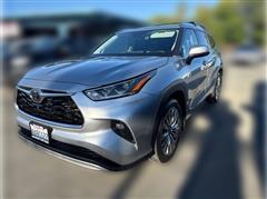 2021 Toyota Highlander 