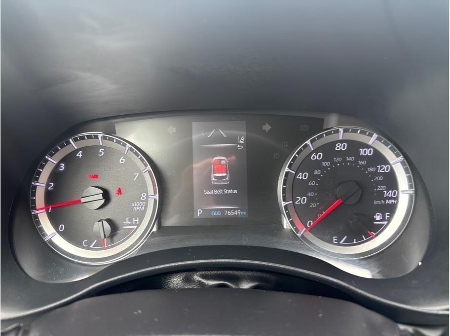 Toyota Highlander LE FWD V6 2021