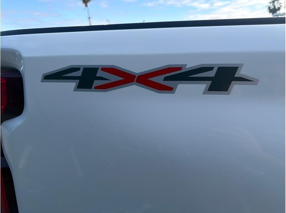 Chevrolet Silverado 2500HD Custom Double Cab Long Box 4WD 2022