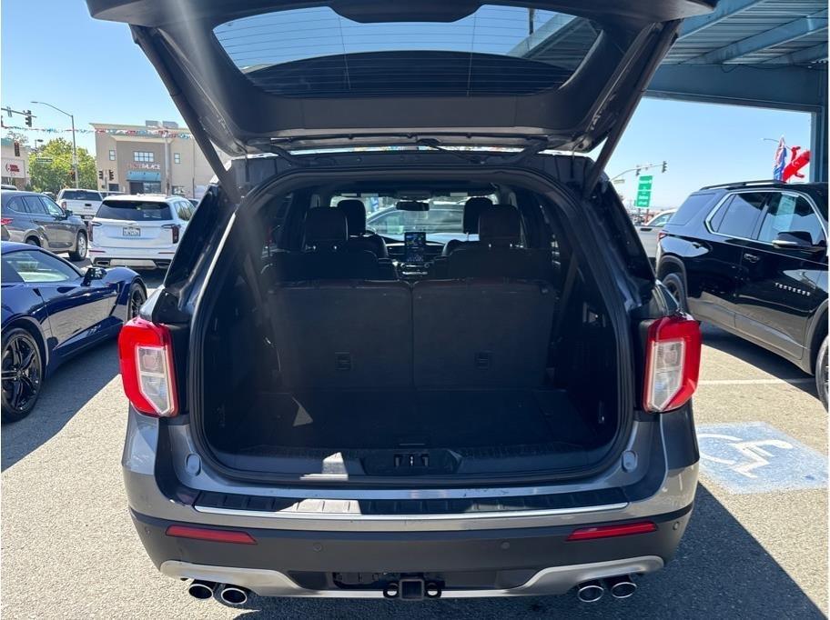 Ford Explorer Platinum AWD 2021