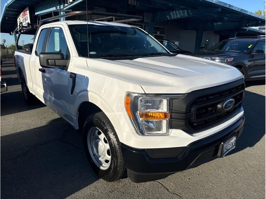 Ford F-150 XL SuperCab 8-ft. 2WD 2022