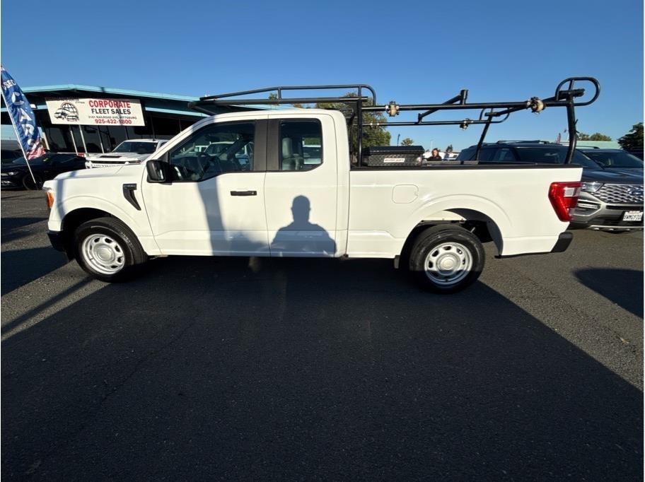 Ford F-150 XL SuperCab 8-ft. 2WD 2022
