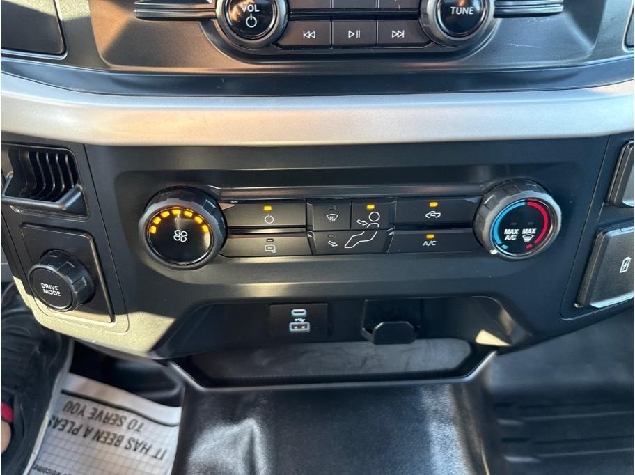 Ford F-150 XL SuperCab 8-ft. 2WD 2022