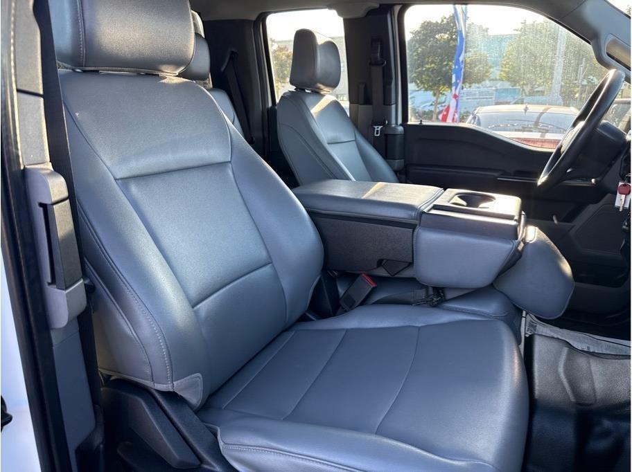 Ford F-150 XL SuperCab 8-ft. 2WD 2022