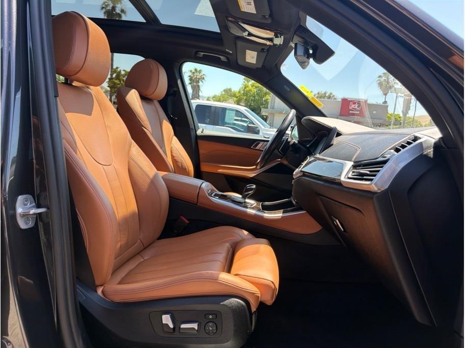 BMW X5 xDrive40i 2021