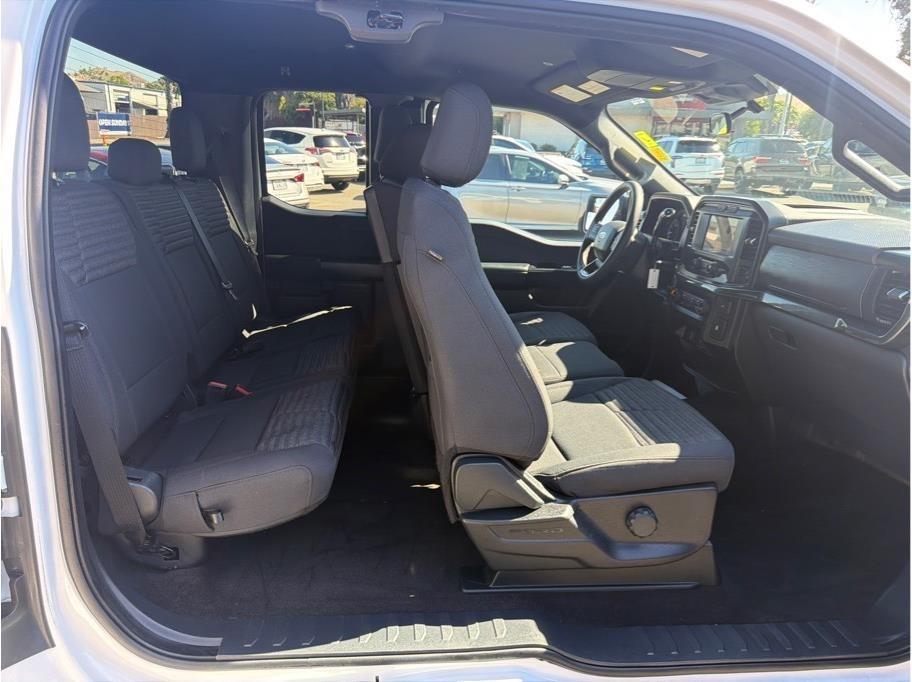 Ford F-150 XL SuperCab 8-ft. 2WD 2021