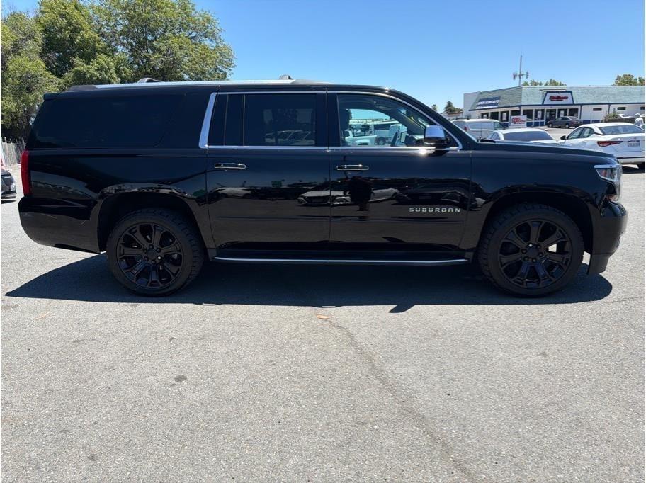 Chevrolet Suburban Premier 4WD 2020